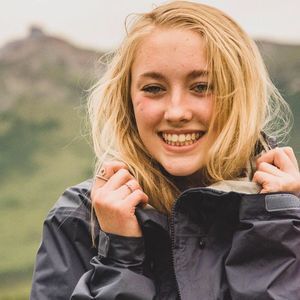 Meet your Posher, Emily marie